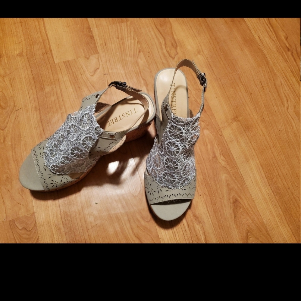 Lace Wedges